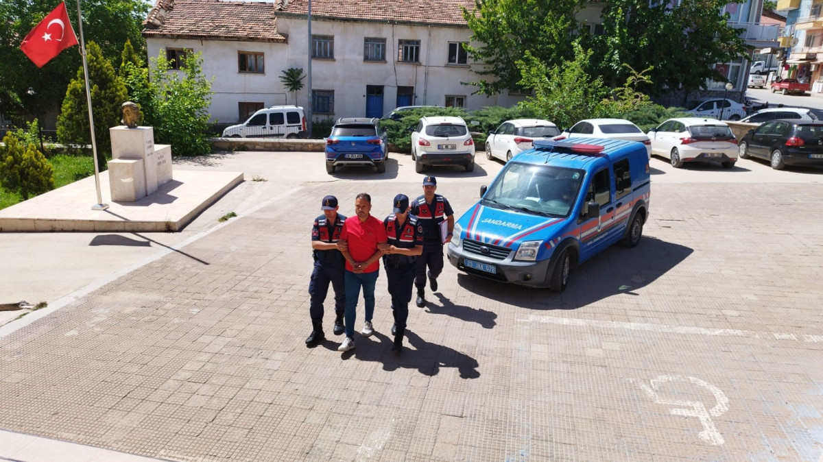 Kazayı başkası yapmış gibi ihbarda bulunan sürücünün yalanını jandarma ortaya çıkardı